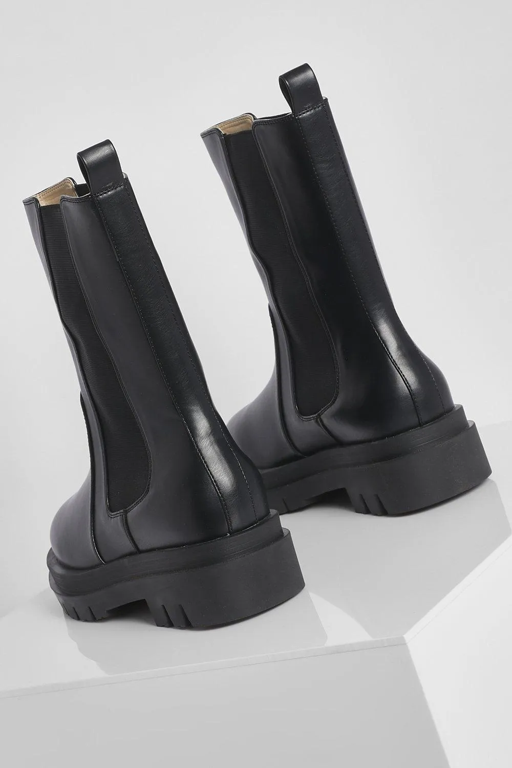 Chelsea boots with high powerful sole, wide calf Boohoo, black